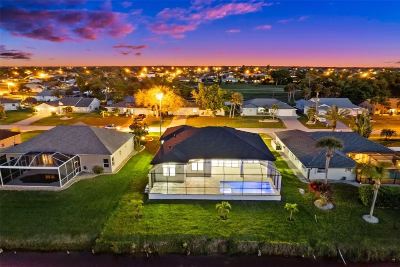 45 Bunker Ln, FL