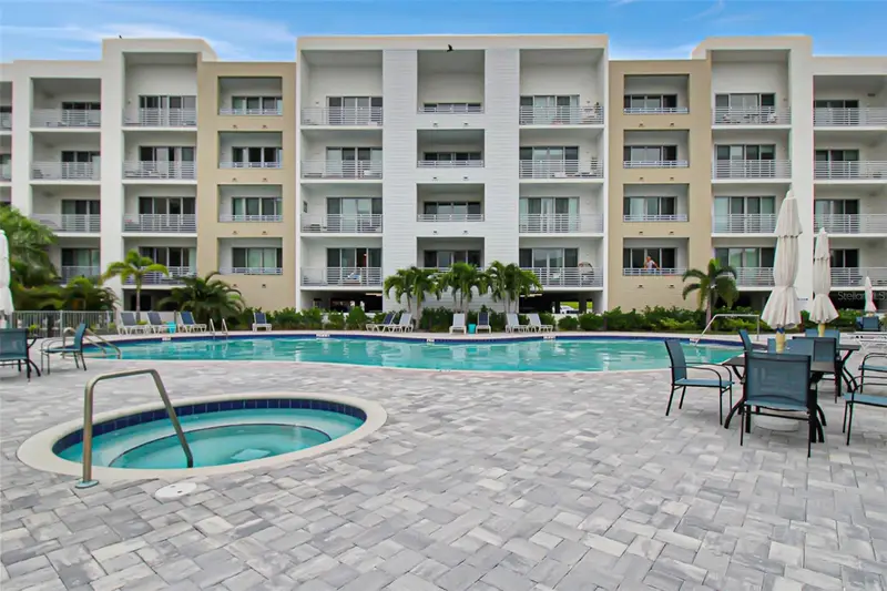 1703 N Tamiami Trl #503, FL