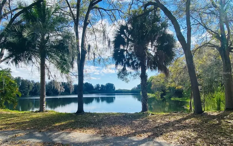 2400 Pine Hammock, FL