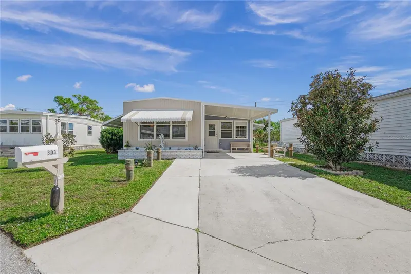 303 Marlette Dr, FL