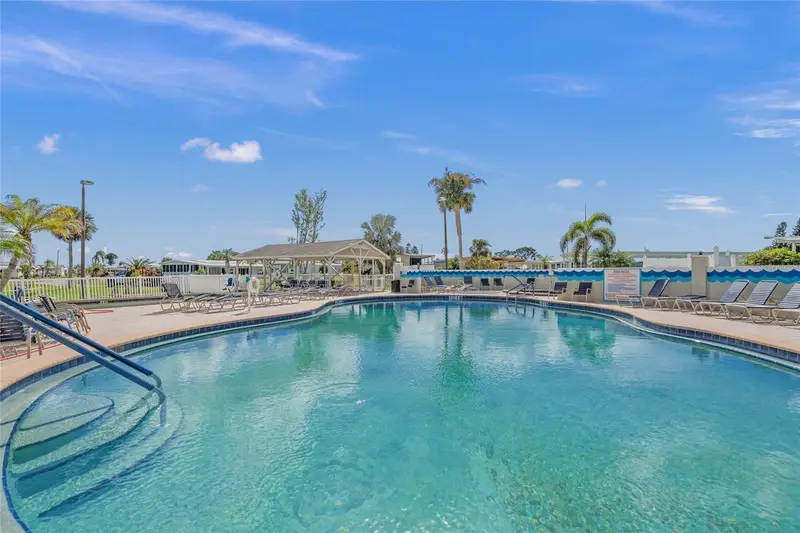 303 Marlette Dr, FL