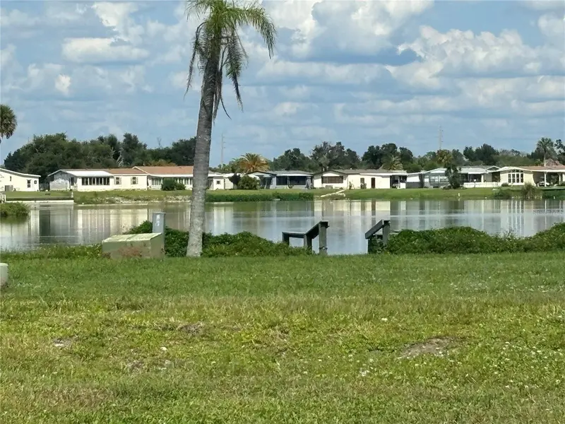 1533 Blue Heron Dr, FL