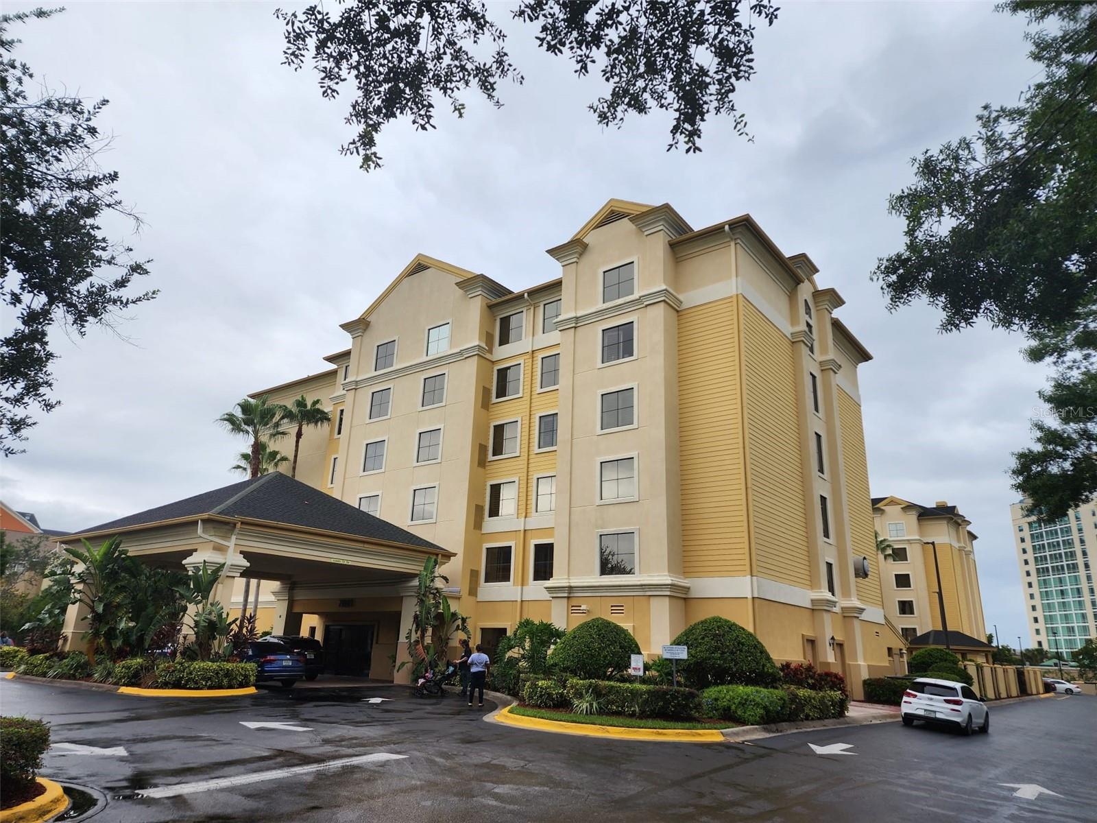 7601 Canada Ave #418, FL