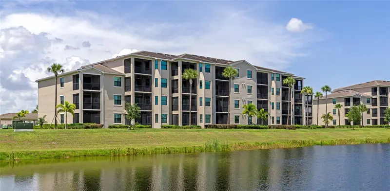 17520 Gawthrop Dr #108, FL