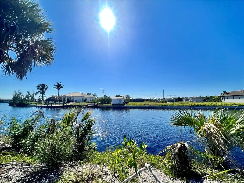 4008 Nw 42nd Pl, FL