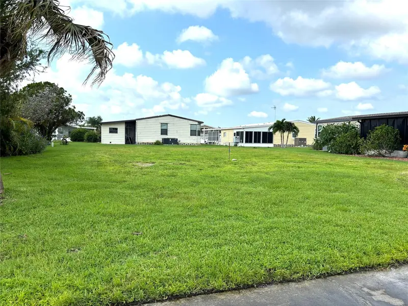 404 Tarde Logo Cir, FL