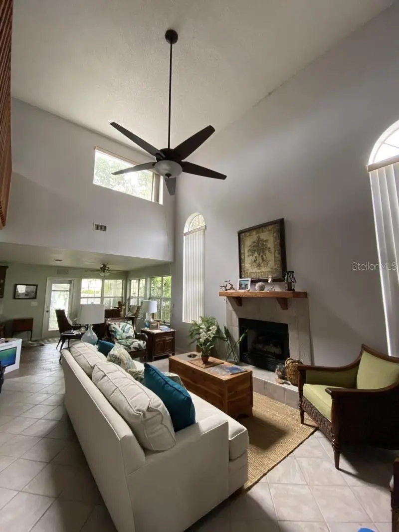 20 Bristol Ln, FL