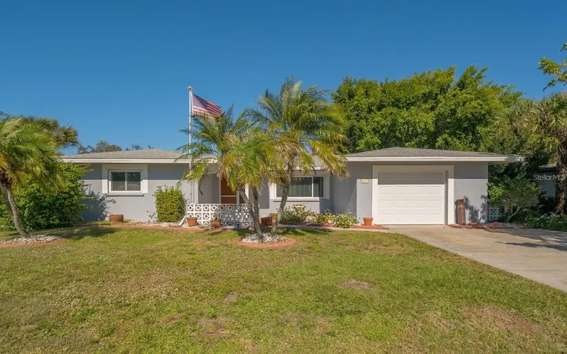 2831 Post Rd, FL