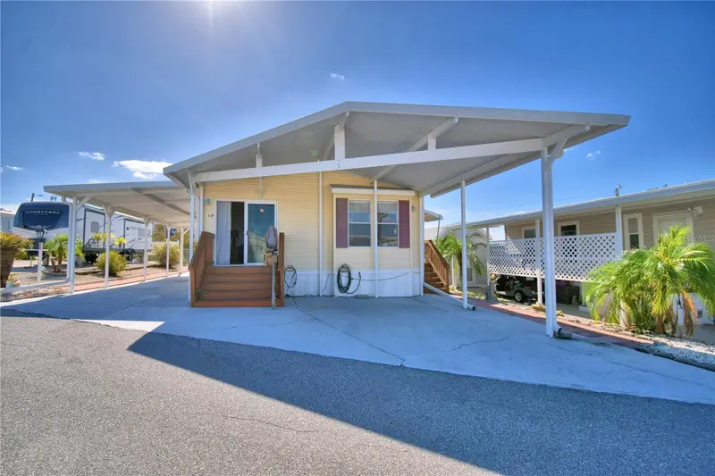 251 Patterson Rd #I17, FL