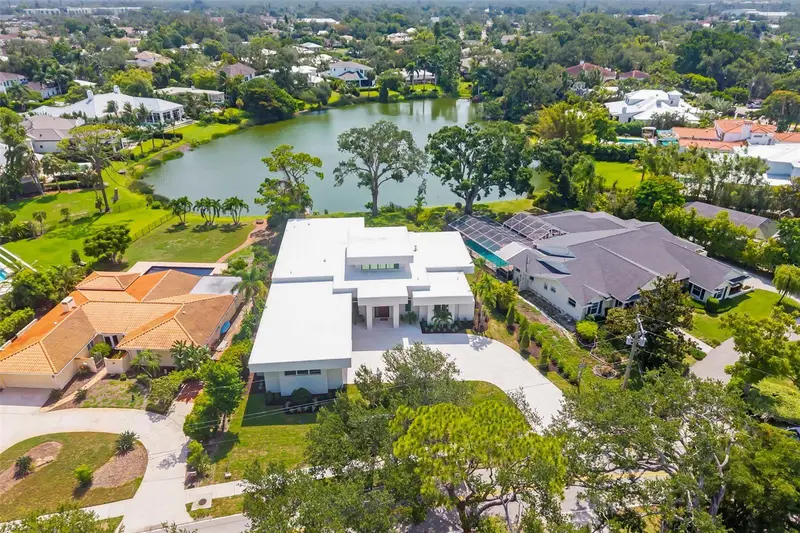 4431 Camino Real, FL