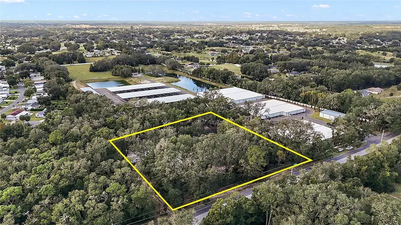 41015 County Road 25, FL