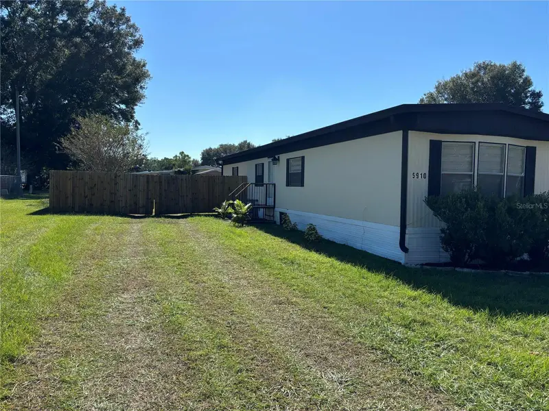 5910 Sw 63rd Place Rd, FL
