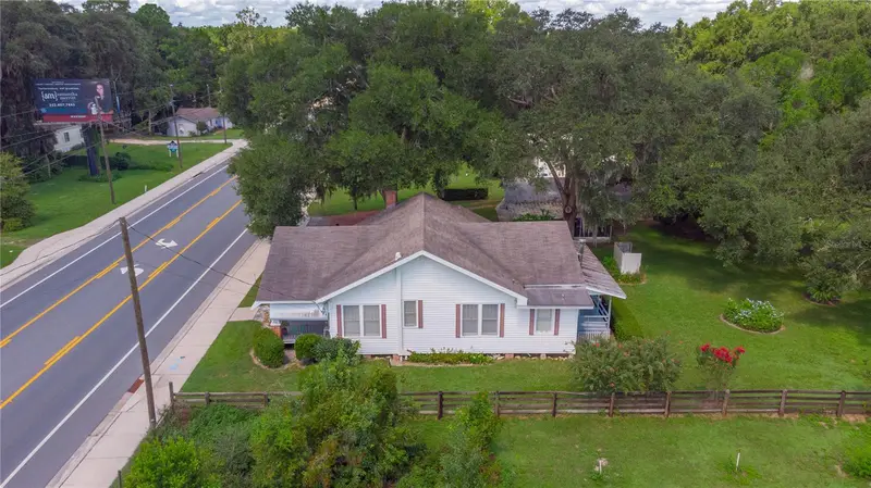 3778 E C-466 Rd, FL