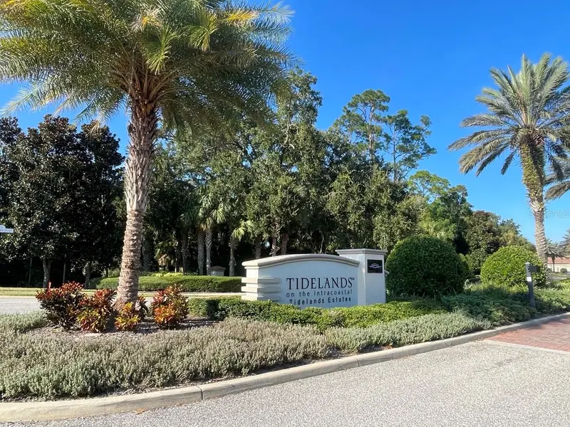 130 Longview Way N, FL
