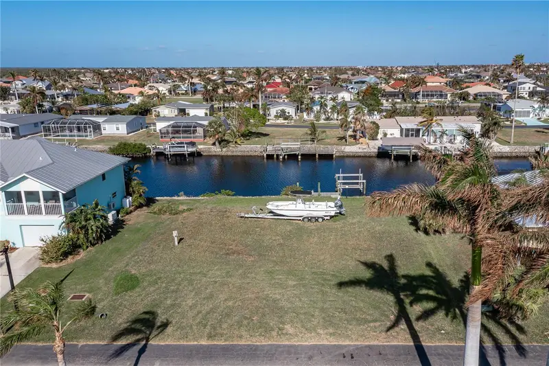 5487 Sea Edge Dr, FL