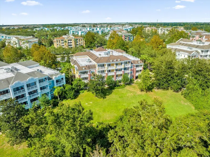 7650 Whisper Way #203, FL