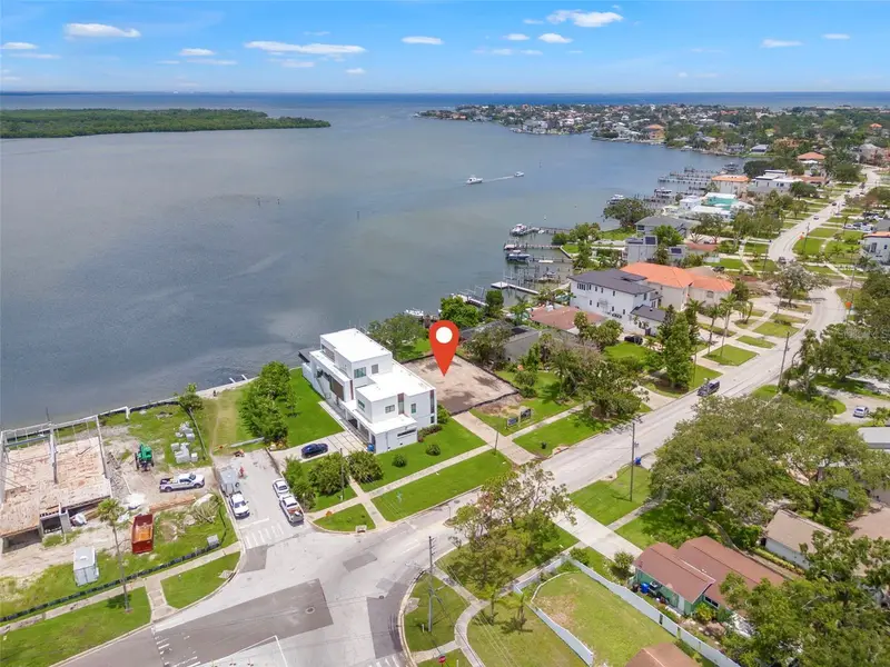 6151 Bayou Grande Blvd Ne, FL