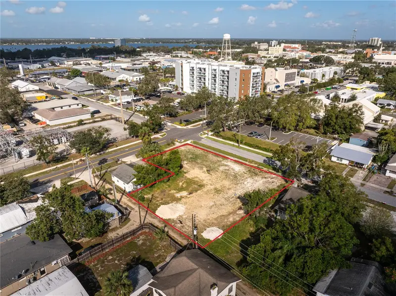 152 & 148 Avenue D Sw, FL