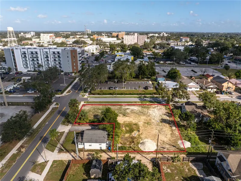 152 & 148 Avenue D Sw, FL