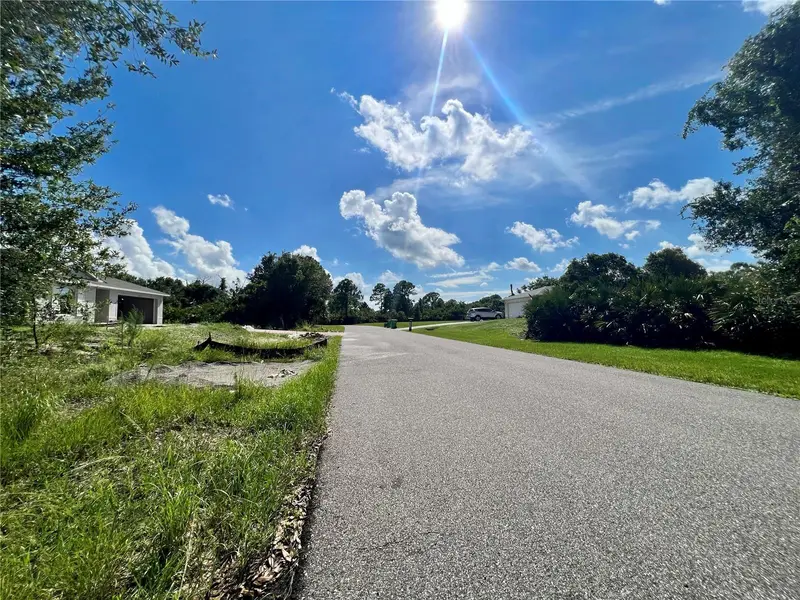5542 Eyerly Ter, FL