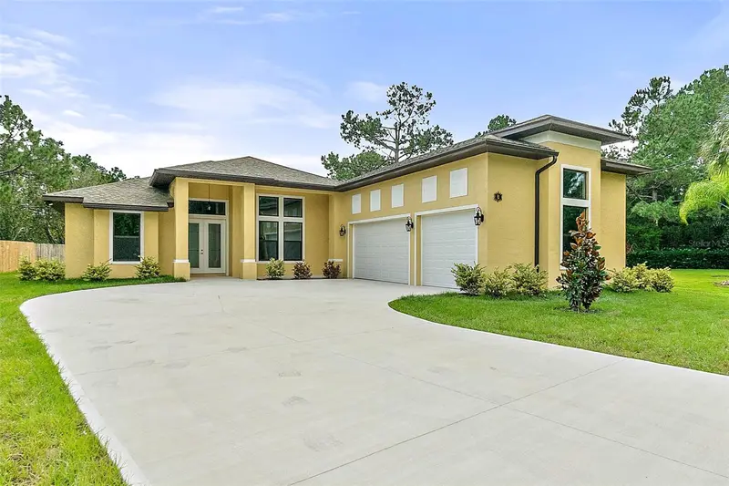 3 White Holly Pl, FL