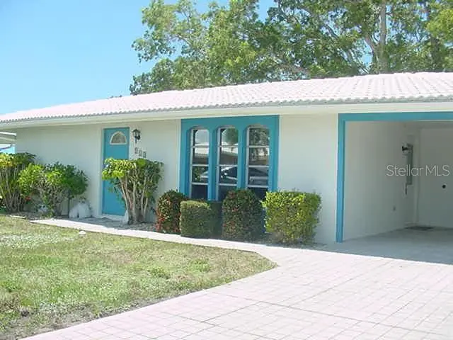 533 Circlewood Dr, FL