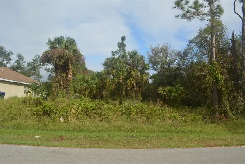 Maddock Cir, FL