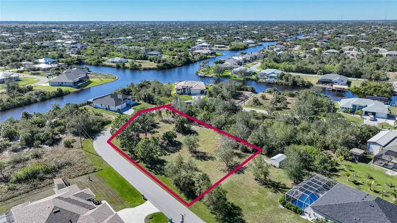 9531 & 9551 Horace Cir, FL