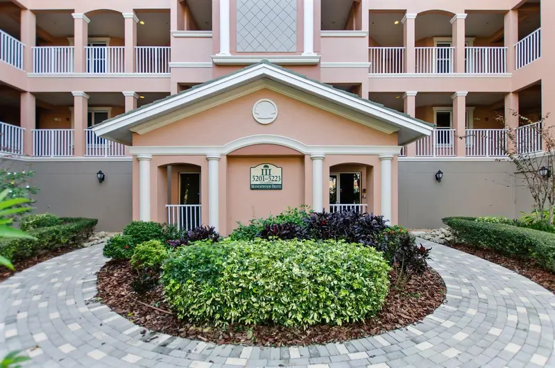 5209 Manorwood Dr #3a, FL