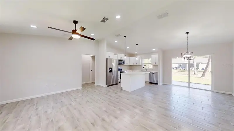 277 Oak Lane Cir, FL