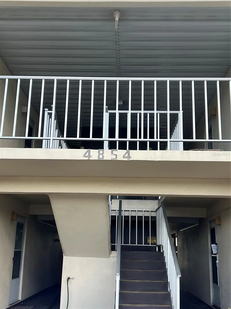 4854 Marine Parkway #101, FL