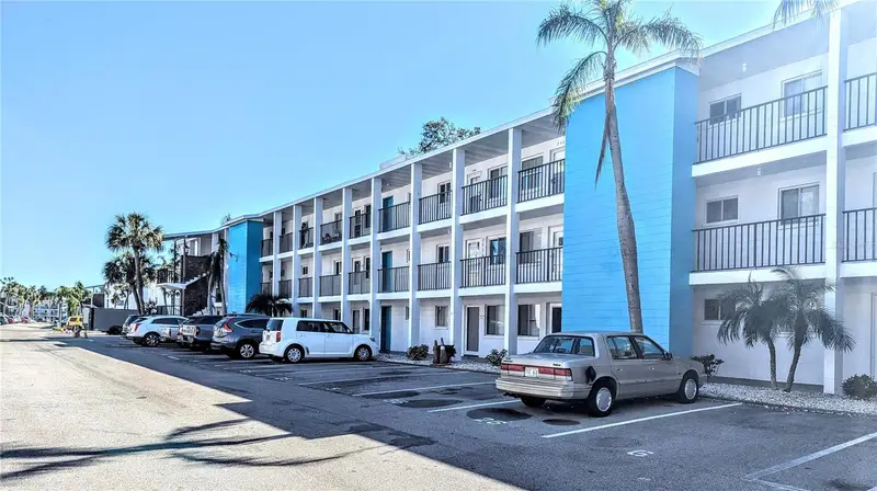 2228 Canal Dr #D26, FL