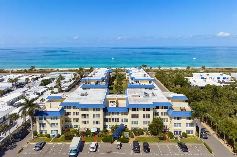 3806 Gulf Of Mexico Dr #C202, FL