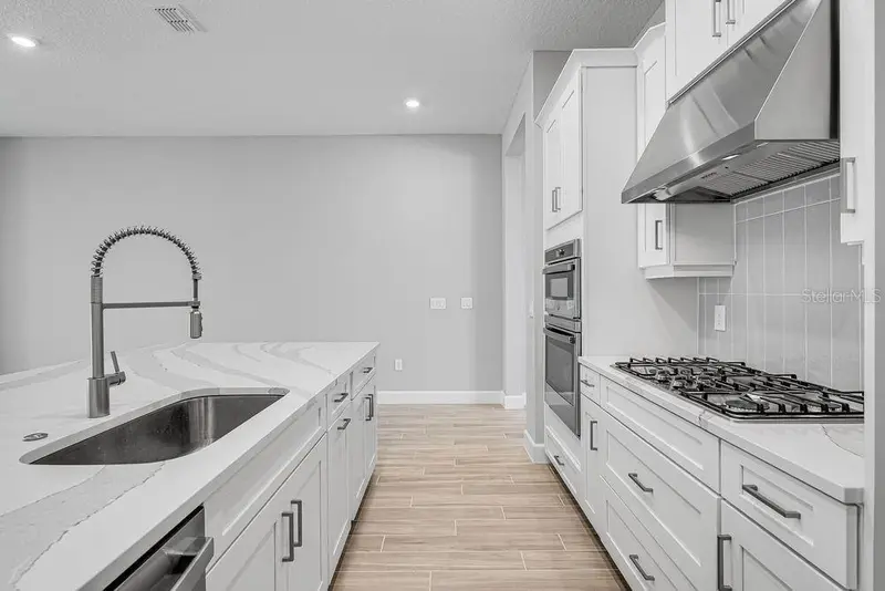 919 Tassleflower Trl, FL