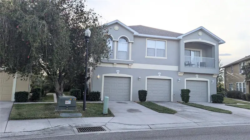 9060 Moonlit Meadows Loop, FL