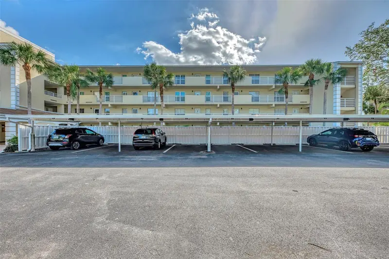 917 Wexford Blvd #917, FL