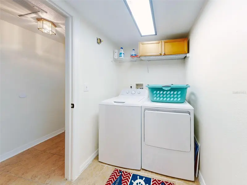 5300 S Atlantic Ave #1-203, FL