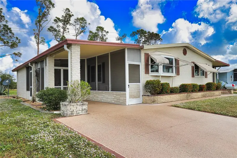 666 Alvarado, FL