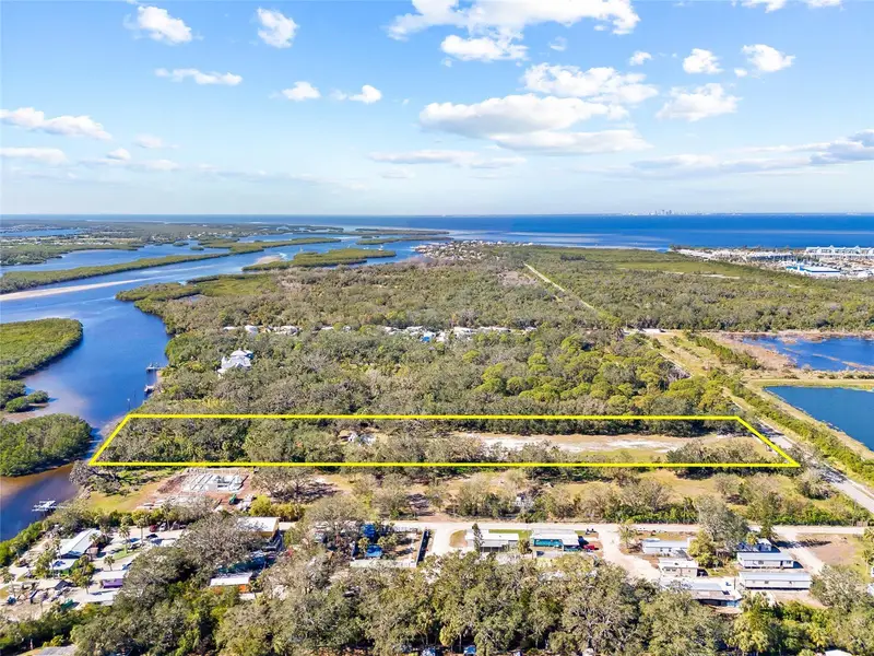 2312 W Shell Point Rd, FL