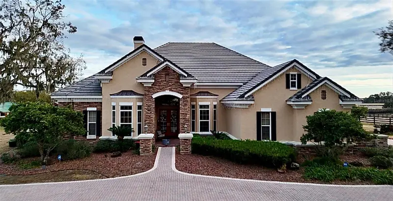 2153 Se Hwy-41 Se Highway 41, FL