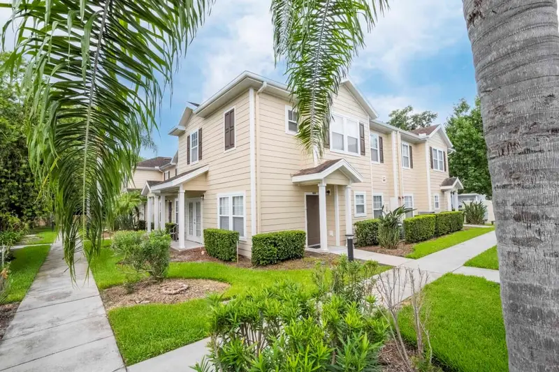 2901 Edenshire Way #104, FL