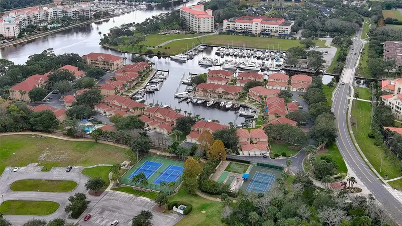 8 Marina Point Pl #8, FL