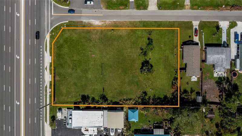 601 Us Highway 41 Byp S, FL