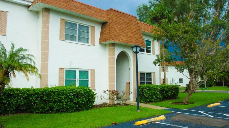 239 S Mcmullen Booth Rd #38, FL