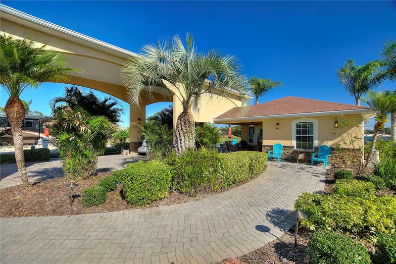 535 Narrow Pond Rd, FL