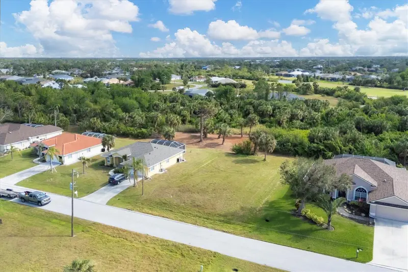 74 Long Meadow Ct, FL