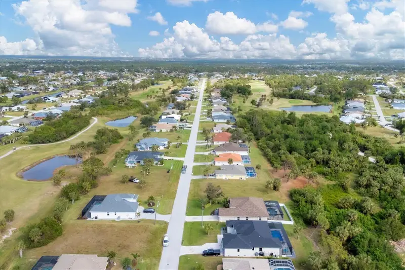 74 Long Meadow Ct, FL