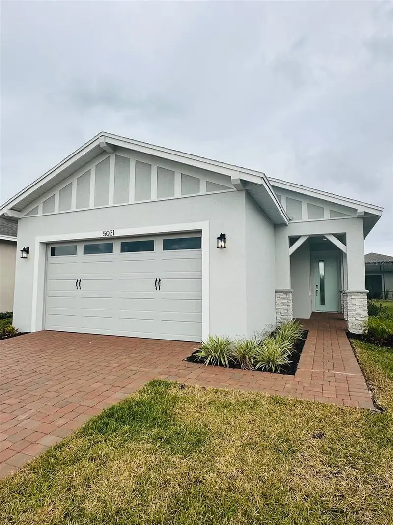 5031 Dancy Ln, FL