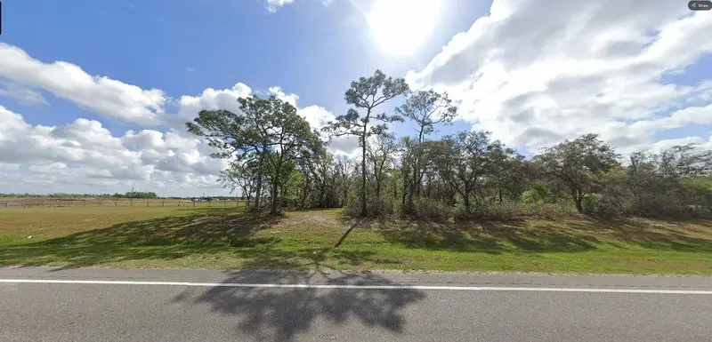 Commonwealth Ave N, FL