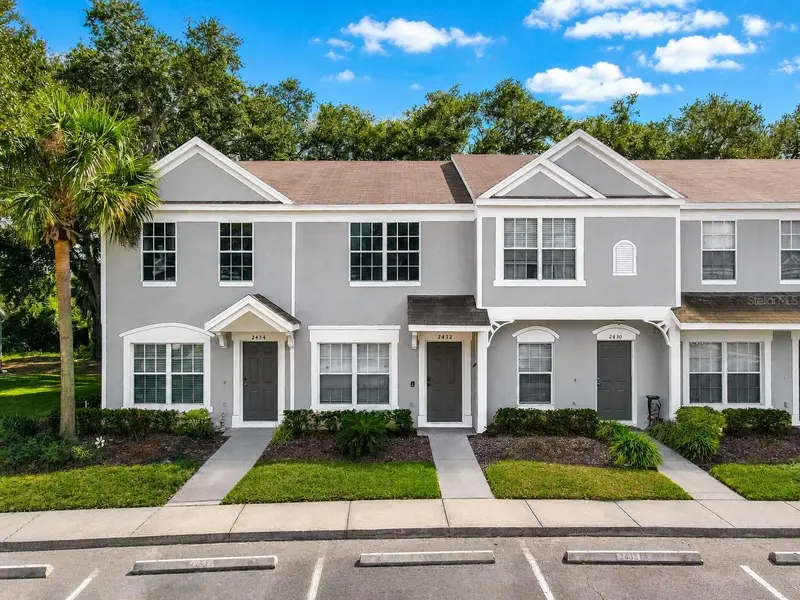 2432 Lake Woodberry Cir, FL
